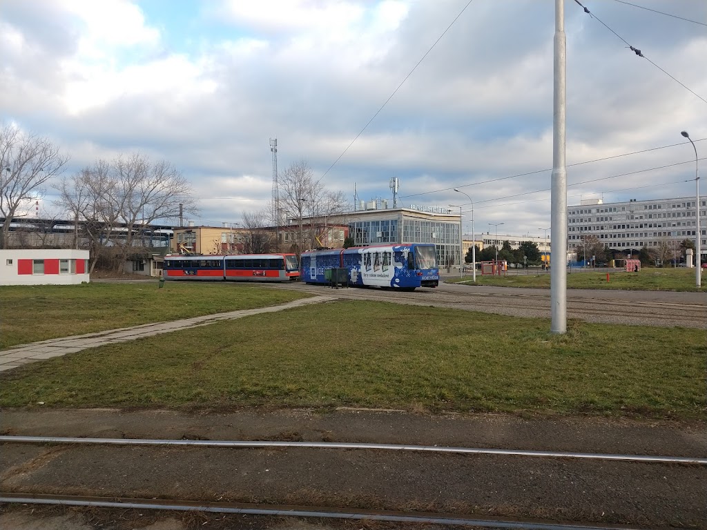 Železničná Stanica Bratislava-Nové Mesto | ŽELEZNIČNÁ STANICA