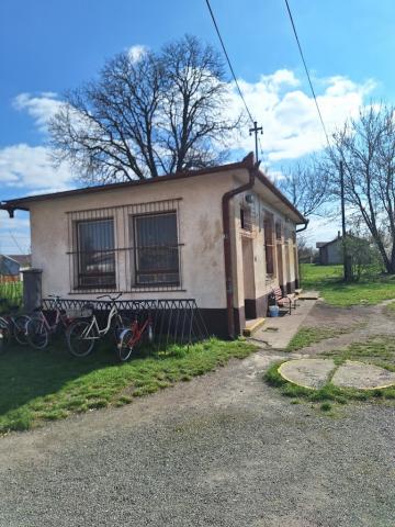 Fotografie Železničná stanica Komjatice